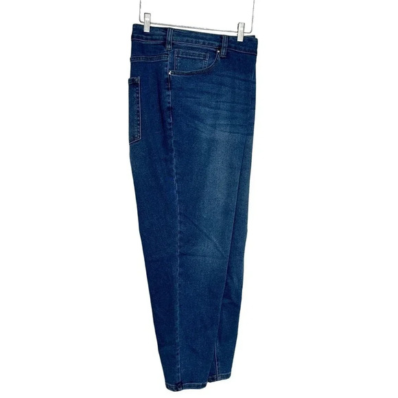 Lane Bryant 26 plus- sized distressed‎ blue jeans croppped ankle stretch - Picture 2 of 6